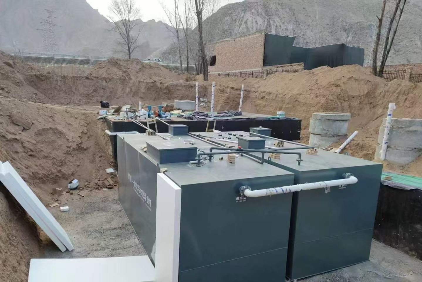 堆龙德庆一体化污水处理设备